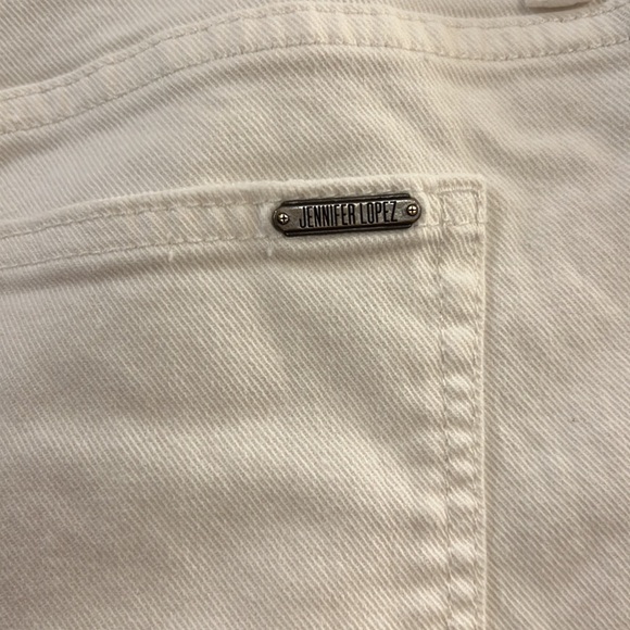 Jennifer Lopez ladies shorts - Picture 8 of 10